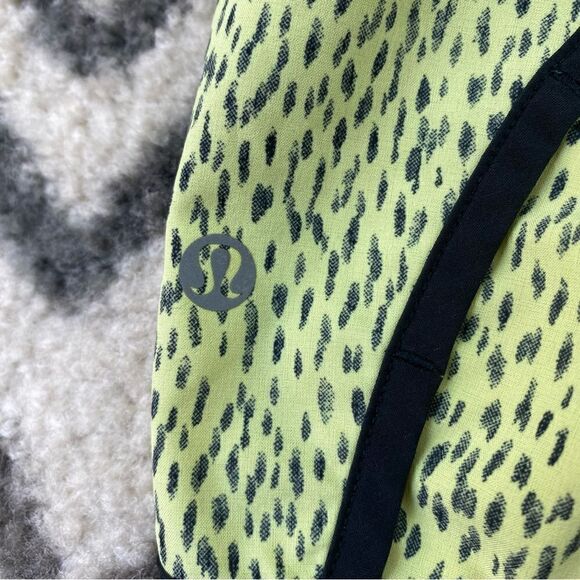 Lululemon Run Times Short *4-way Stretch - Picture 5 of 6